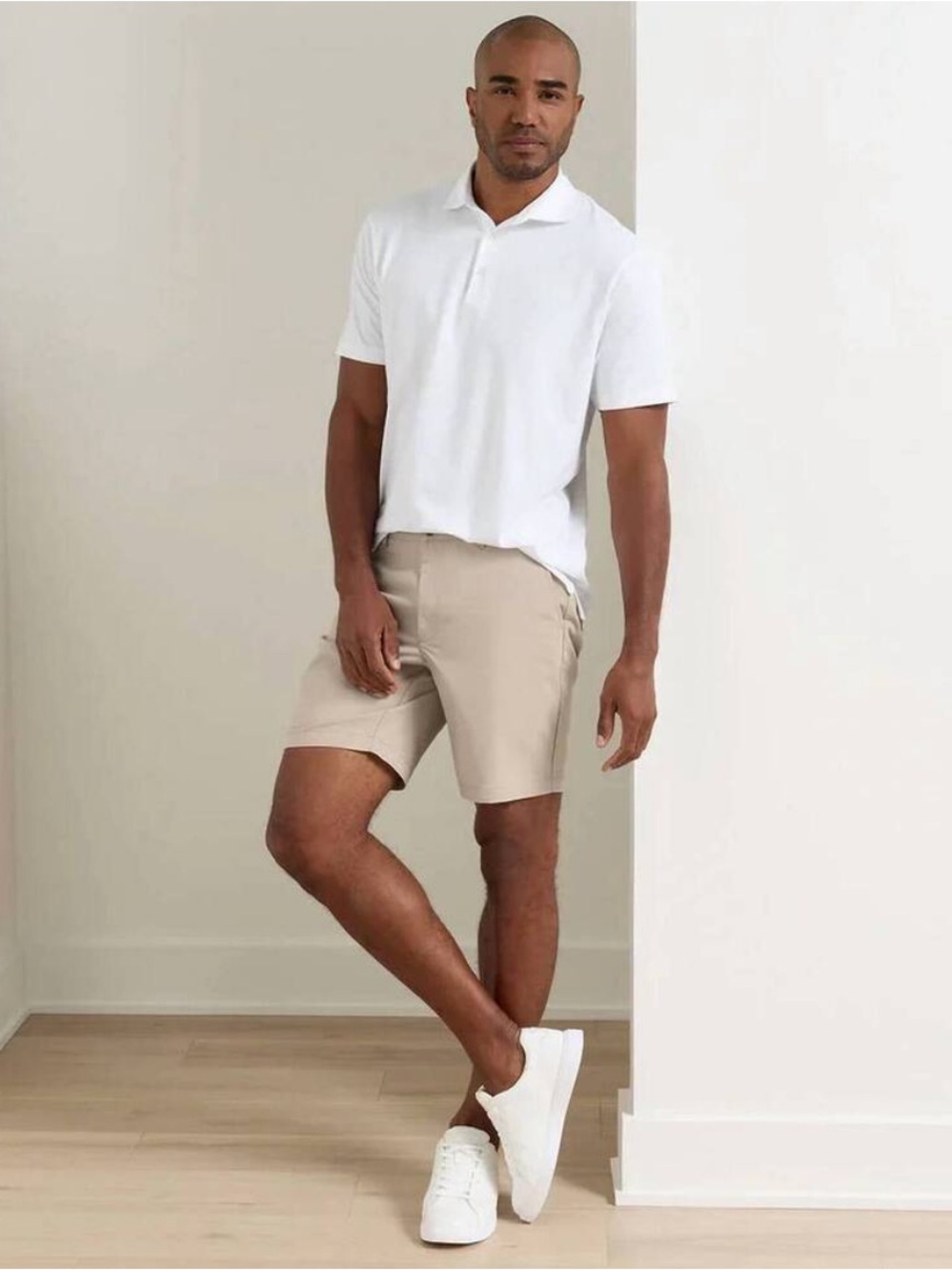 Peter Millar Crown Comfort Short Khaki Size 33 Golf Chino NWT $115